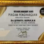 Pj. Bupati Tuba, Raih Penghargaan The Best Leader Public Service di IMM Asia Awards 2023